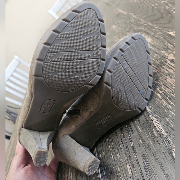 Anne Klein Brown Side Zip Boot Heel Size 7 Booties Shoe Leather Upper - Picture 4 of 13